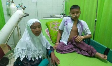 Didiagnosa Ginjal Bocor, Anak Yatim Piatu di Merangin Ini Butuh Biaya Berobat