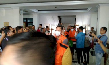 Kasus Asrama Haji, Mantan Kakanwil Kemenag Jambi & 6 Tersangka Lainnya Dilimpahkan ke Kejati