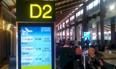Sriwijaya Air Batalkan Sejumlah Penerbangan, Ratusan Penumpang Terlantar