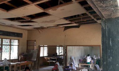 Tak Tersentuh Perbaikan, Kondisi MTS di Sarolangun Ini Sungguh Memperihatinkan