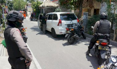 Densus 88 di Solo Tangkap Juru Parkir, Sales, Ustadz