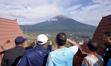 Lari Pagi di Kersik Tuo, Sandiaga Kagum Alam Kerinci: Potensi Pariwisatanya Begitu Besar