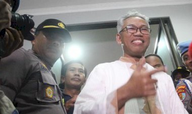Resmi Bebas dari LP Gunungsindur, Buni Yani Berencana Buka Pesantren Tahfidz Qur'an