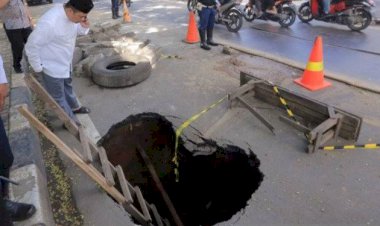 Ruas Jalan di Daan Mogot Amblas 2,5 Meter