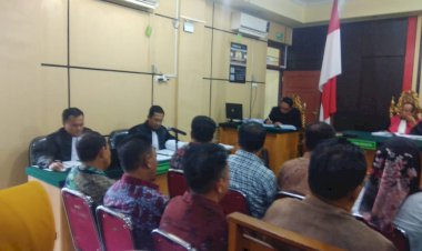 Ngaku Didesak Wabup Sarolangun Hilal, Khusnidar Ngaku Dua Kali Serahkan Uang Ketok