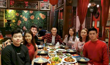 Begini Tradisi Imlek Warga Tionghoa Bungo Jambi, Kumpul Keluarga & Bagi-bagi Angpao
