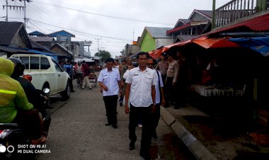 Pedagang di Parit Satu Tanjab Barat Enggan Pindah, Pemkab Bakal Ambil Tindakan Tegas