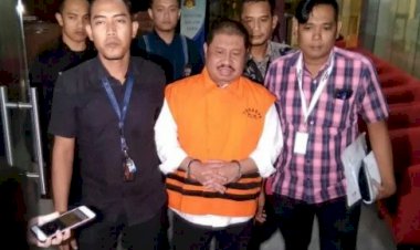 Ditetapkan Sebagai Tersangka Bupati Bengkalis Bungkam