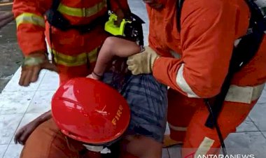 Kafe dan Karaoke di Jatinegara Terbakar Hebat, Satu Orang Tewas