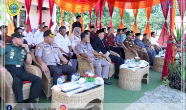 Bupati Tanjab Timur Pimpin Upacara HUT Bank Jambi Ke - 57