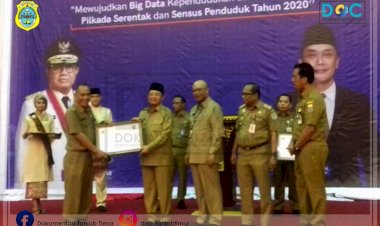 Pemkab Tanjab Timur Raih Penghargaan Cakupan Akta Kelahiran Tertinggi Tahun 2019