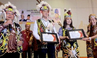 Ahok Didukung Dewan Adat Dayak Jadi Bos Ibukota Baru, Mujahid 212: Ahok Tak Penuhi Kriteria