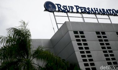 Dokter Handoko, Pria Berusia 80 Tahun yang Ikut Tangani Corona Dirawat ICU RS Persahabatan