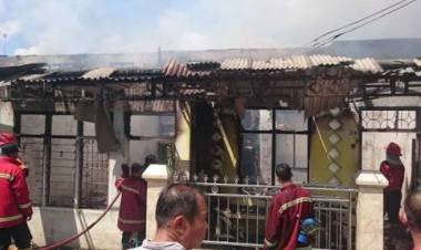 7 Rumah Terbakar di Kawasan Budiman Kota Jambi