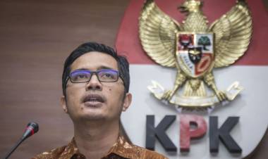 Cagub Malut Diperiksa KPK sebagai Tersangka Korupsi Lahan Bandara