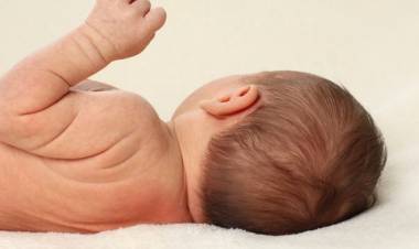 Edan!!Melahirkan di kos, bayi perempuan di depan rumah warga Pekanbaru