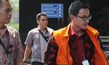 Zola Bungkam Saat Ditanya soal Status Tersangka yang Baru