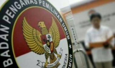 Wein Arifin dan Fachrul Rozi Terpilih jadi Anggota Bawaslu Provinsi Jambi