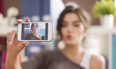 Asyik Selfie, Dua Bocah Ini Tewas dan Satu Anak Lagi Menghilang 