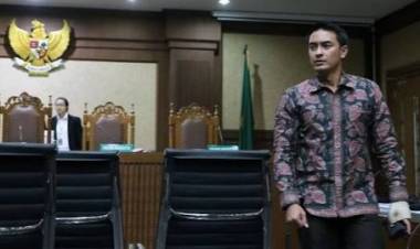 Besok Zumi Zola Jalani Sidang Lanjutan Ketiga