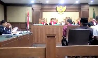 SIDANG LANJUTAN ZUMI ZOLA: Terungkap Dinas PUPR Tetapkan Fee Proyek 12,5 Persen