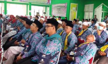 Dini Hari Nanti Jamaah Haji Asal Jambi Kloter 20 Tiba di Bandara Sultan Thaha Jambi