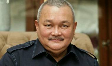 Mantan Gubernur Sumsel Alex Noerdin Penuhi Panggilan Kejagung