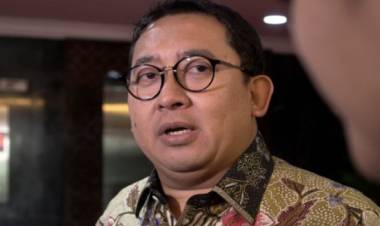 Berkaca di Lombok, Fadli Zon Desak Pemerintah Tetapkan Gempa & Tsunami Palu Bencana Nasional