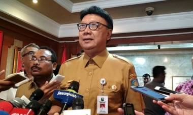 Bantah Aksi Penjarahan di Palu, Mendagri: Makanan dan Minuman Berhamburan Diambil Masyarakat