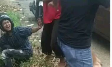 Aksinya Pukul Pemotor Viral, ASN Inspektorat Provinsi Jambi jadi Tersangka