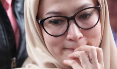 Nasib Lyra Virna Ditentukan di Meja Sidang Pengadilan