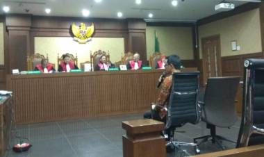 Sidang Lanjutan Zumi Zola Terungkap Wakil Ketua DPRD Ini Ngotot Minta Uang Ketok Palu