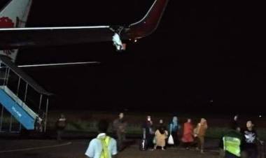 Batal Berangkat! Pesawat Lion Bengkulu-Jakarta Tabrak Tiang Bandara