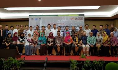 Kadis LH Provinsi Jambi Hadiri Konsultasi Publik Tentang Bahaya PCB dan Pengelolaan