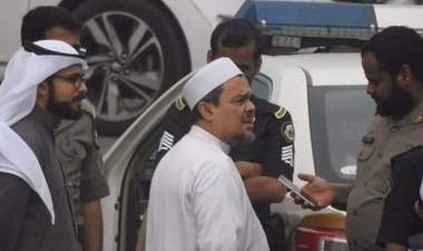 Habib Rizieq Jelaskan Soal Pemeriksaan oleh Aparat Saudi