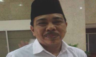 Anggota DPR RI Ini Sindir Ketika Lewat Jalan Desa di Batanghari Buat Sakit Pinggang