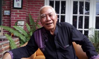 Musisi Legend Koeswoyo Ingin Lagu Nusantaranya DIkenalkan di Bangku Sekolah