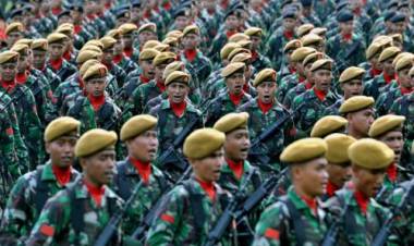 Netralitas TNI & Purnawirawan dalam Pilpes Jadi Taruhan?