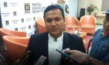 PKS: Bukan Ujug-ujug, Program Penghapusan Pajak Motor Aspirasi Warga 