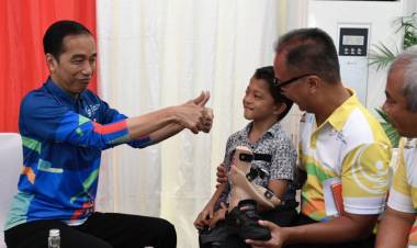 Bocah Difabel Ini Bercita-Cita Jadi Damkar, Jokowi Kasih Dua Jempol 