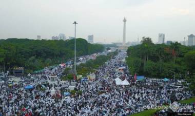 Reuni 212 Bisa Jadi Role Model