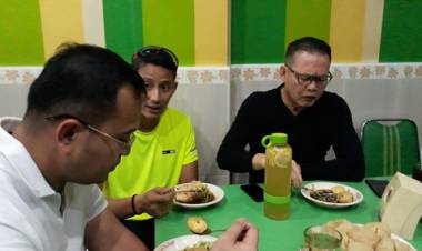 Sarapan Pagi di Palembang, Sandiaga: Ada 31 Juta Suara Diragukan Keabsahannya...