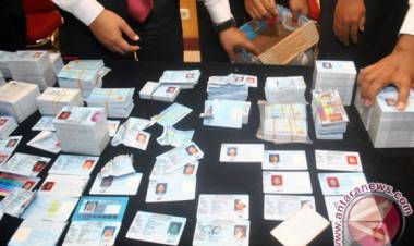 Giliran Kota Pariaman 1.000 KTP-el Tercecer