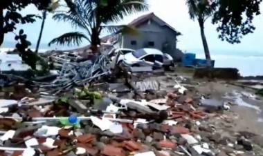 Turunkan Tim Teliti Penyebab Tsunami Selat Sunda