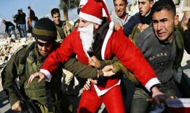 Sinterklas Palestina Dilarang Masuk Jerusalem Untuk Perayaan Natal