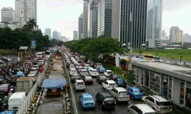 Polda Metro Tutup Jalan Thamrin-Sudirman Pukul 17.00, Ini Rute Pengalihannya