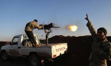 Perang Berkecamuk Antar-Gerilyawan Suriah