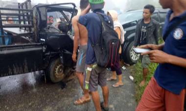 Nahas! Fortuner VS Pick Up Bawa Ikan, Satu Orang Tewas 