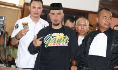 Bantah Pendapat Jaksa, Kuasa Hukum Ahmad Dhani: Saksi Baperan, Merasa Diludahi