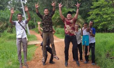 Ke Muaro Jambi, Ihsan Yunus Jelaskan Harga Karet akan Naik Pada Februari